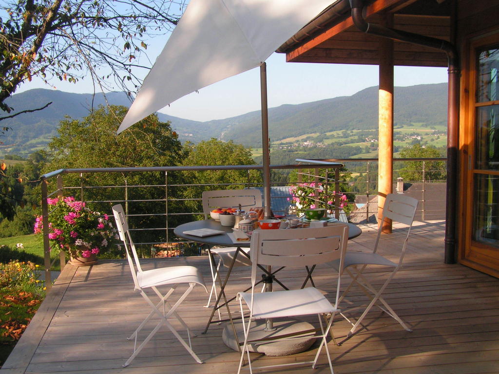 Les Perrelles Bed & Breakfast Bellecombe-en-Beauges Bagian luar foto